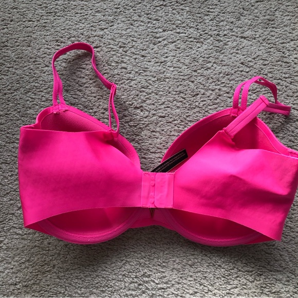 Victorias Secret | 32DD NWOT Hot Pink Bra - Picture 4 of 9